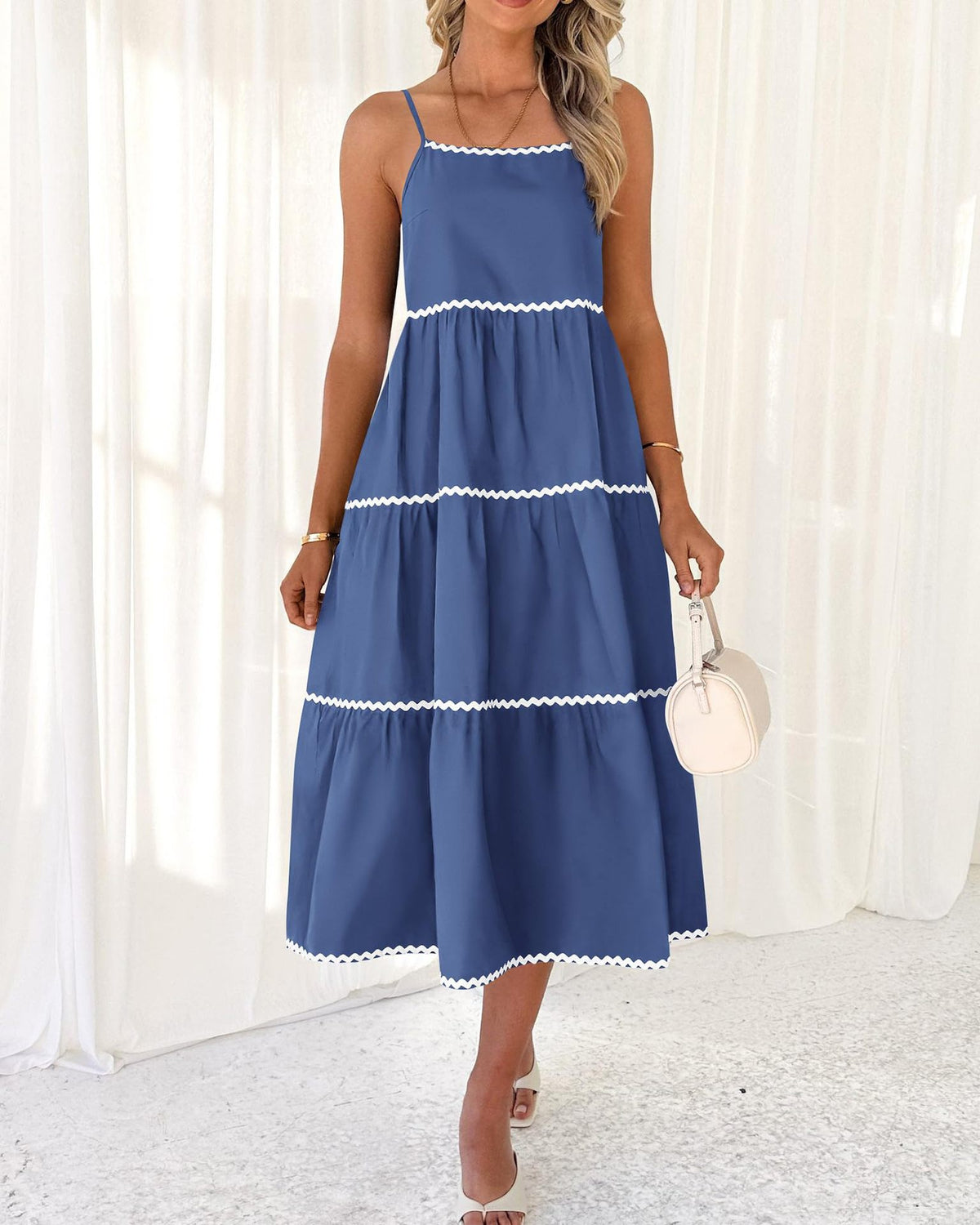 Women's Summer Spaghetti-Strap Tiered Maxi Dress