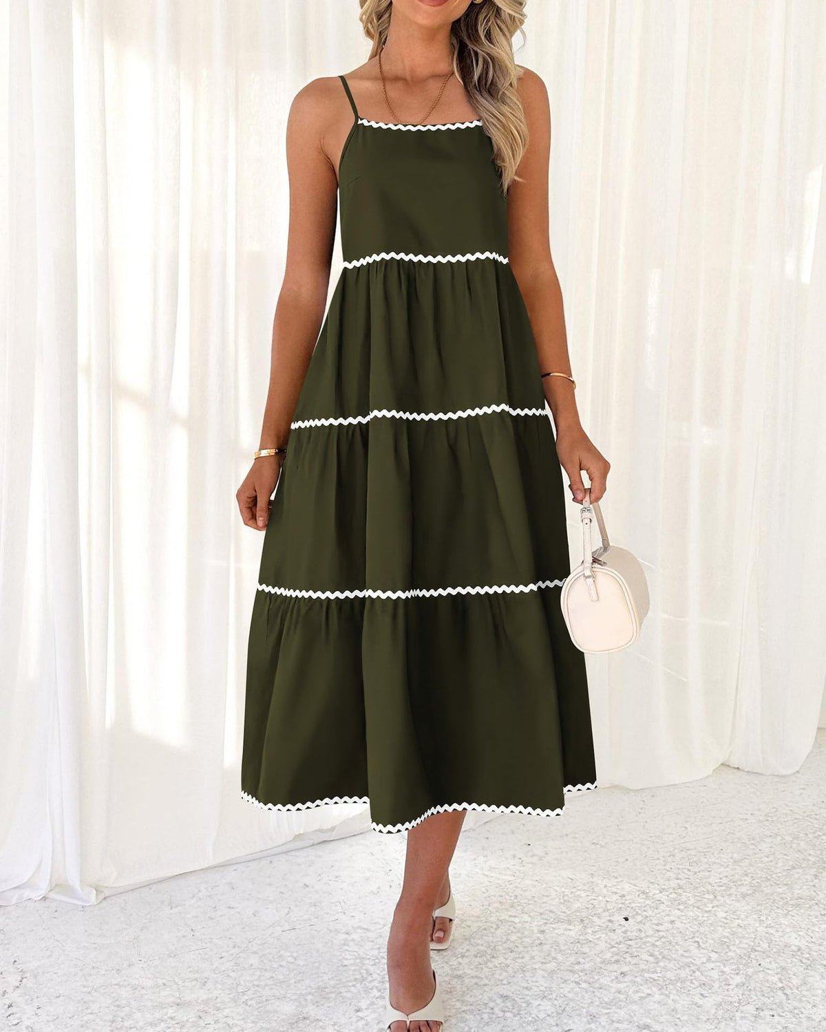 Women's Summer Spaghetti-Strap Tiered Maxi Dress